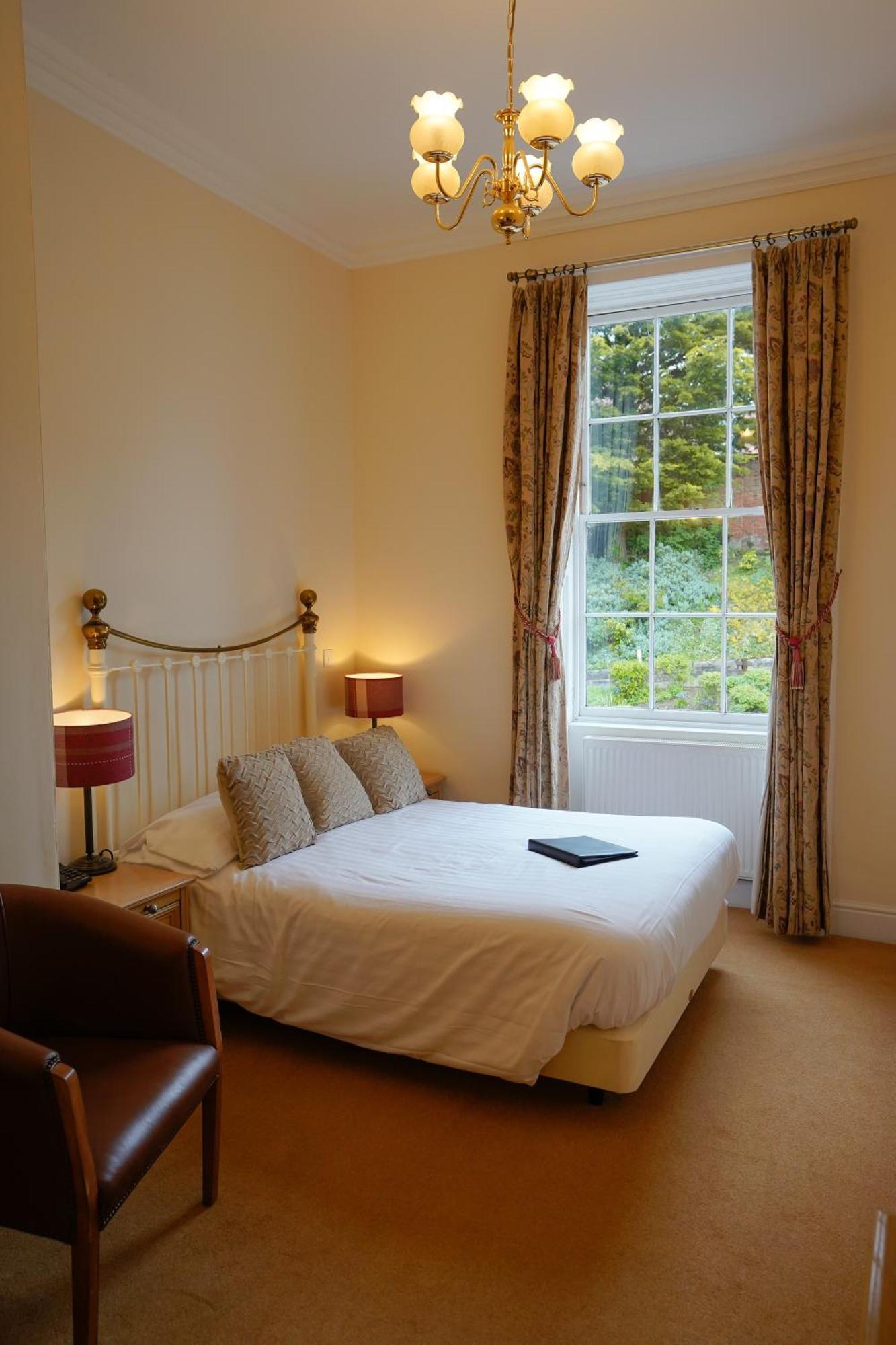 Waveney House Hotel Beccles Exterior photo
